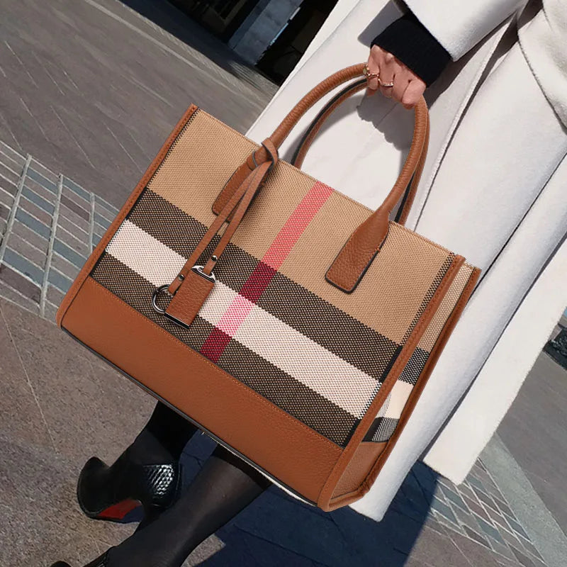 Bolsa-Feminina-Aidrani-Xadrez-Grande-em-Couro-Versátil-Mulberrys