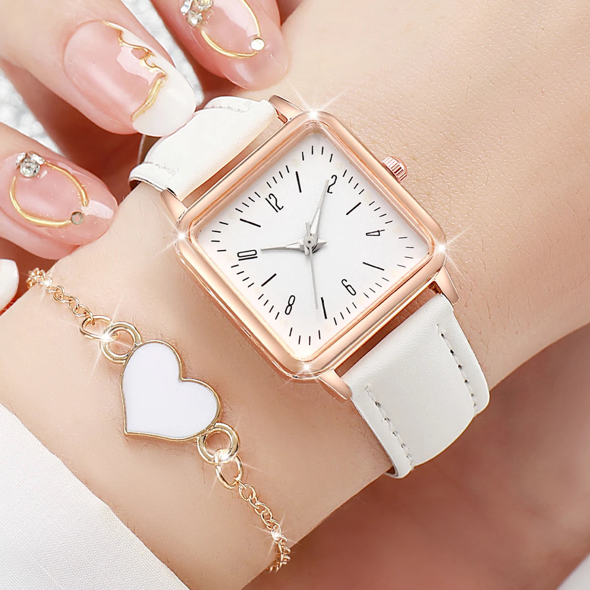 Relógio Feminino Quadrado Pulseira de Couro Conjunto Pulseira de Coração